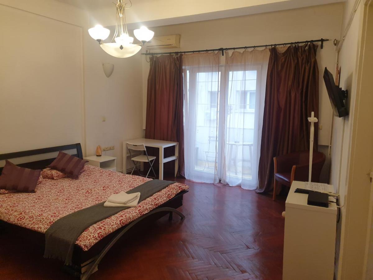 Ferienwohnung La Casa De Danel Bukarest Exterior foto